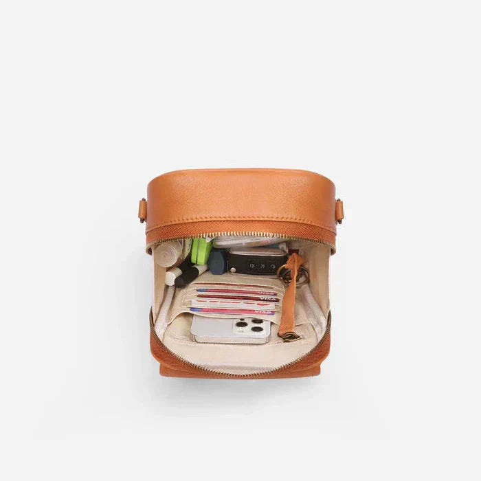 Urvashi | Crossbody Leather Bag