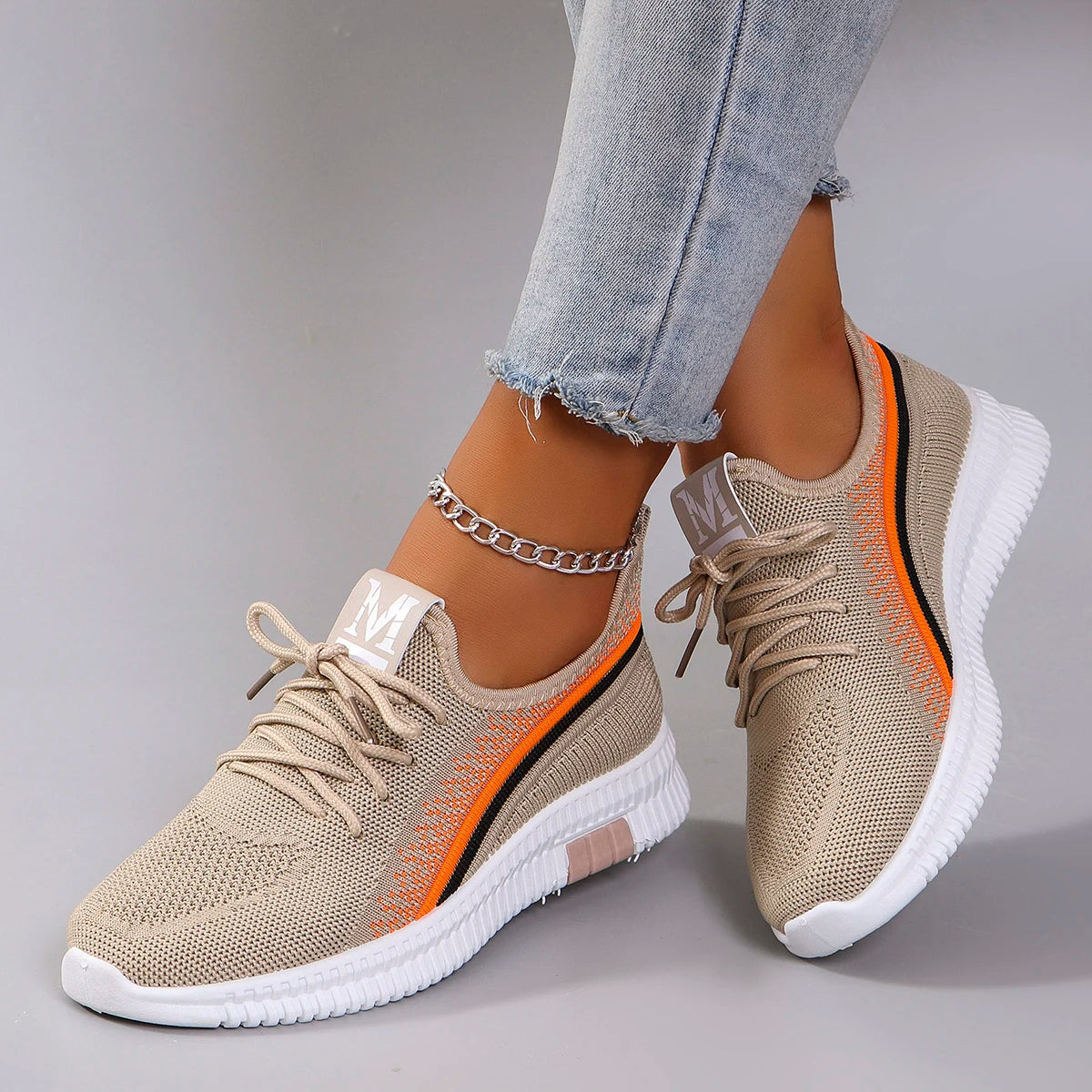 Spring New Women's Sports Shoes, Fashionable, Breathable, Lightweight, Non-slip, Wear-resistant, Casual Sports Shoes, Flat Shoes