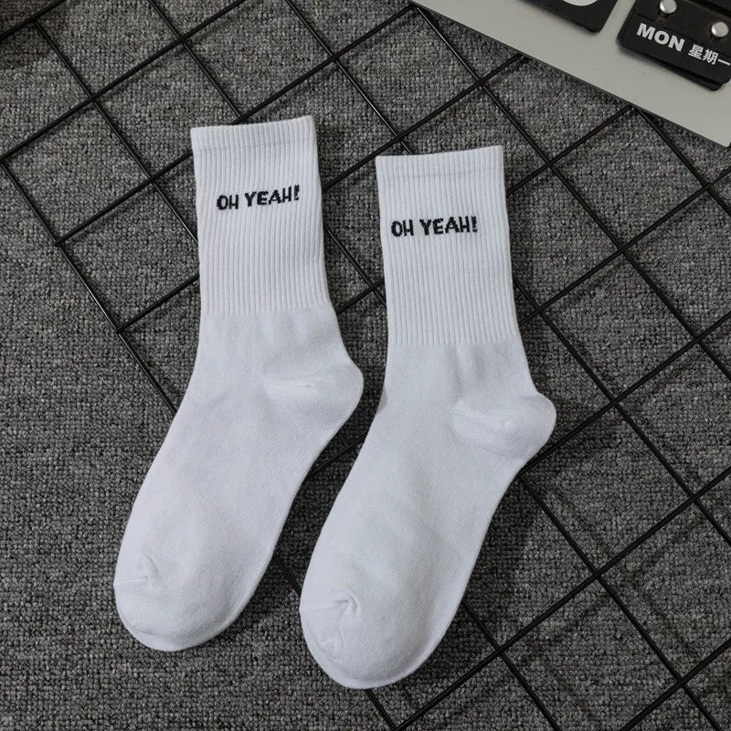 Simple European and American street letters white women's socks
