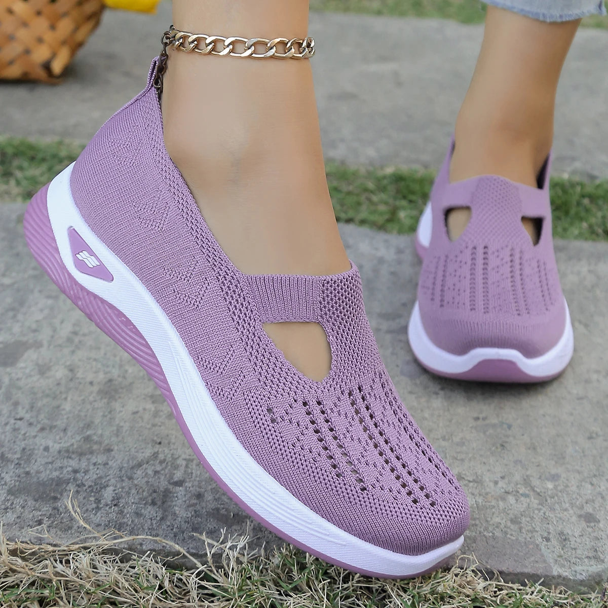 Women's breathable hollow sneakers casual and convenient walking shoes, simple, four seasons general light flat outdoor shoes.