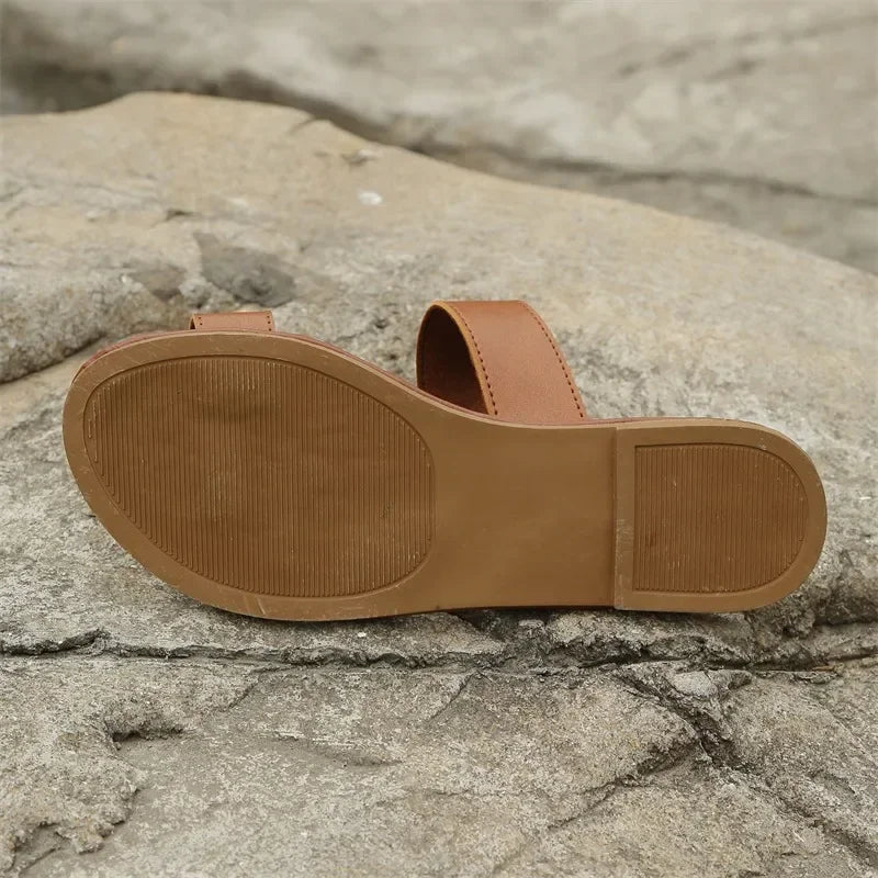 Women Leather Flip Flops Ladies Shoes Summer Brand Fashion Women Sandals Flip Flops Designer Sandals