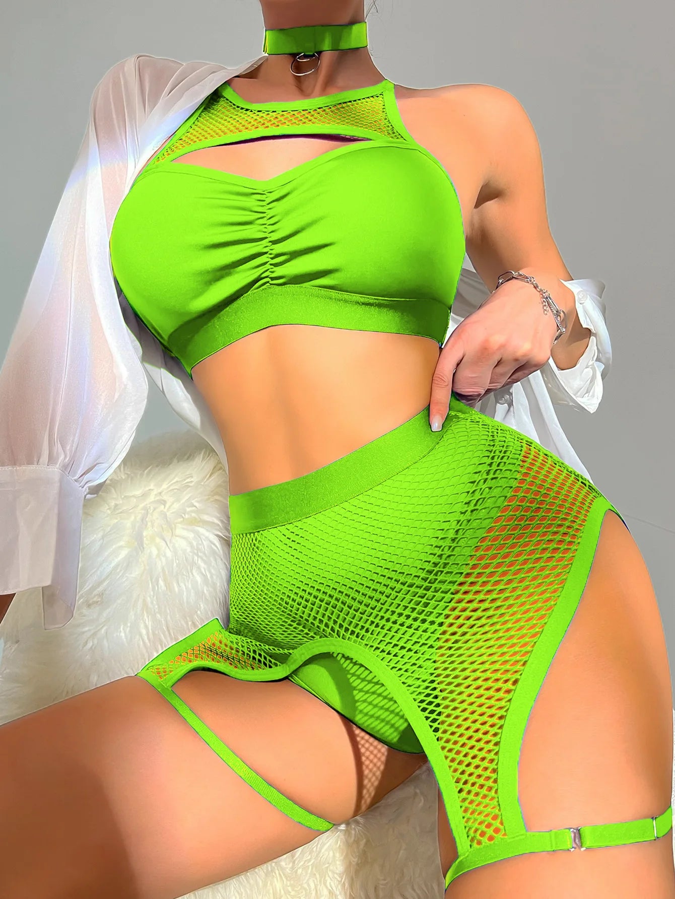 Sexy Female Lingerie Fishing Net Patchwork Women's Underwear 4-Pieces Fancy Intimate Bra And Panty Garters Exotic Sets