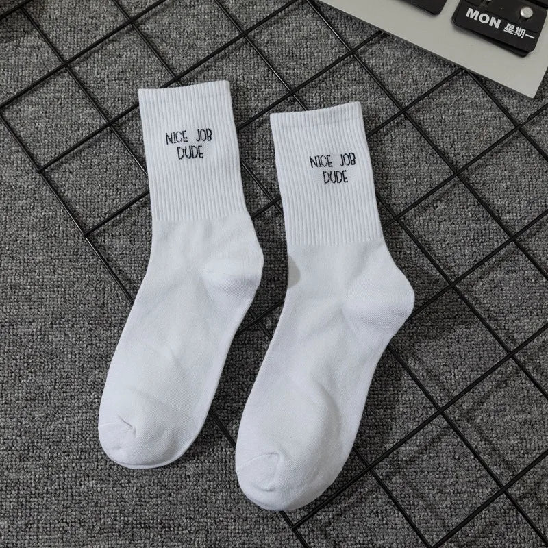 Simple European and American street letters white women's socks