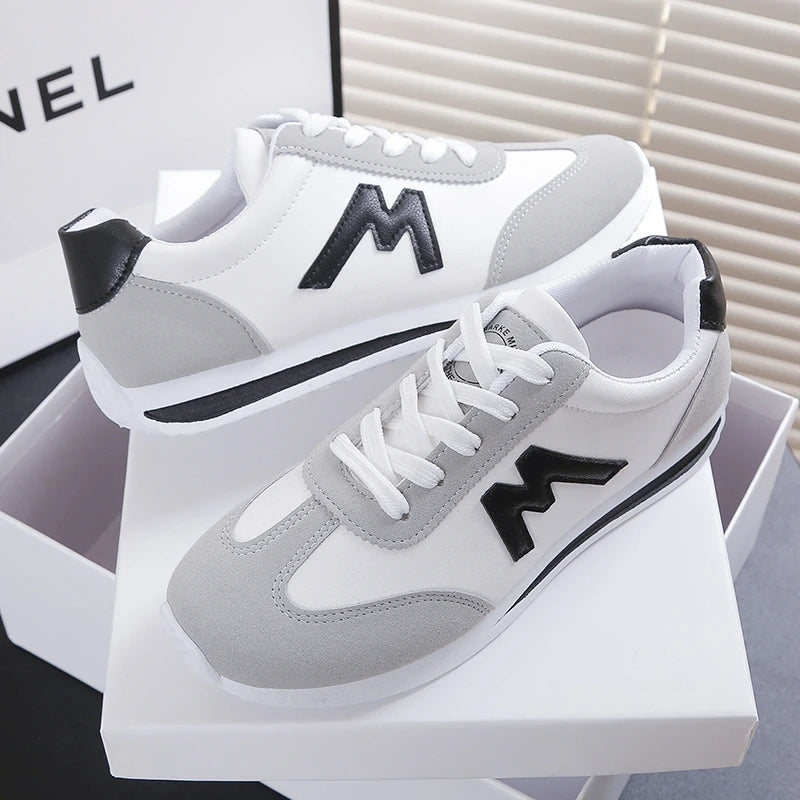New Women Casual Walking Shoes Summer Flat Lace Up Leather High Quality Sneakers Fashion Flat-Bottomed Female Gump Sneakers