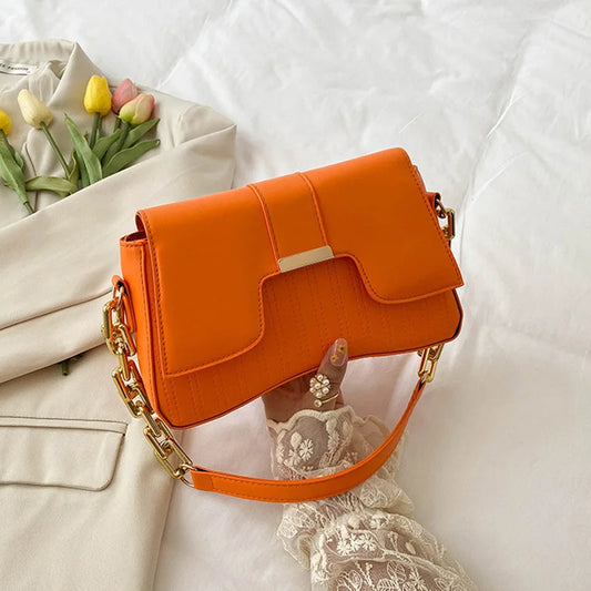 Fashion Acrylic Chain Shoulder Bag Ladies Handbags For Women Daily Used.