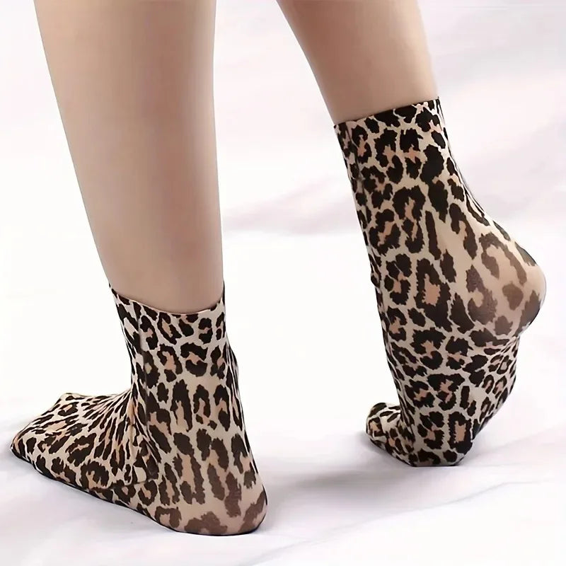 Chic Leopard Print Mesh Socks for Women - 1-Pack: Lightweight, Durable & Soft, Elevate Your Style & Comfort